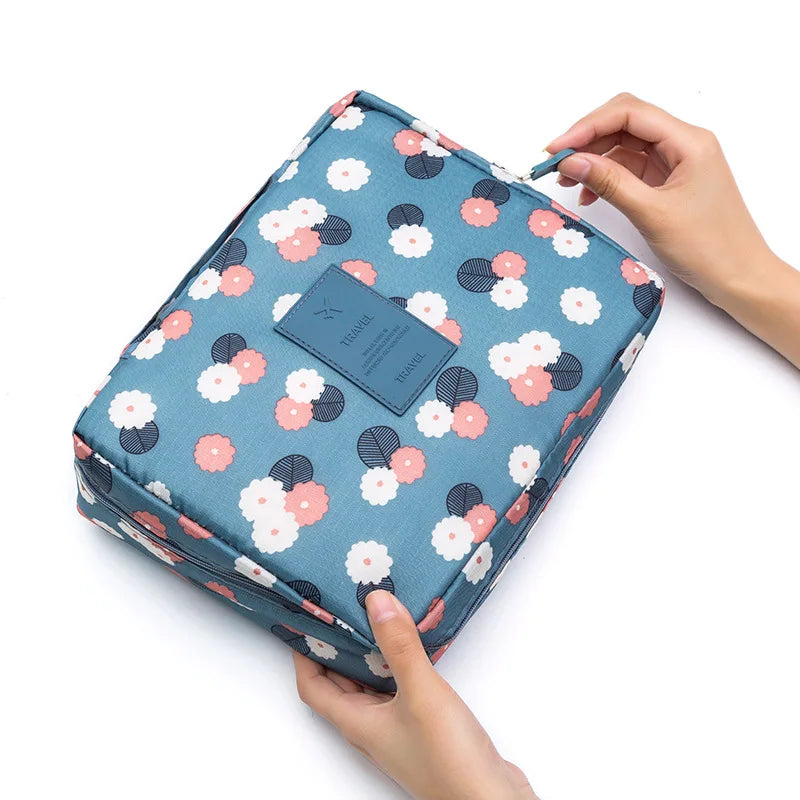 Outdoor Multifunction Travel Cosmetic Bag