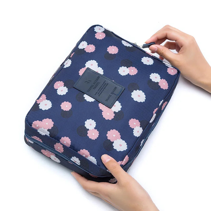Outdoor Multifunction Travel Cosmetic Bag
