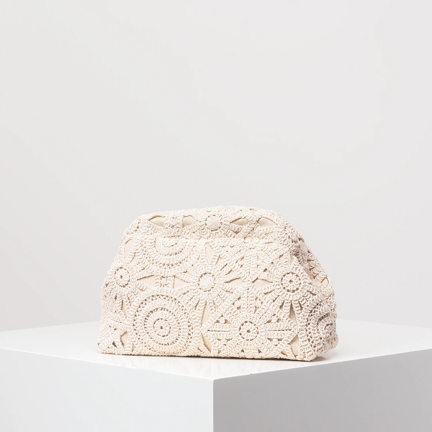 Boho Chic Straw Clutch Bag